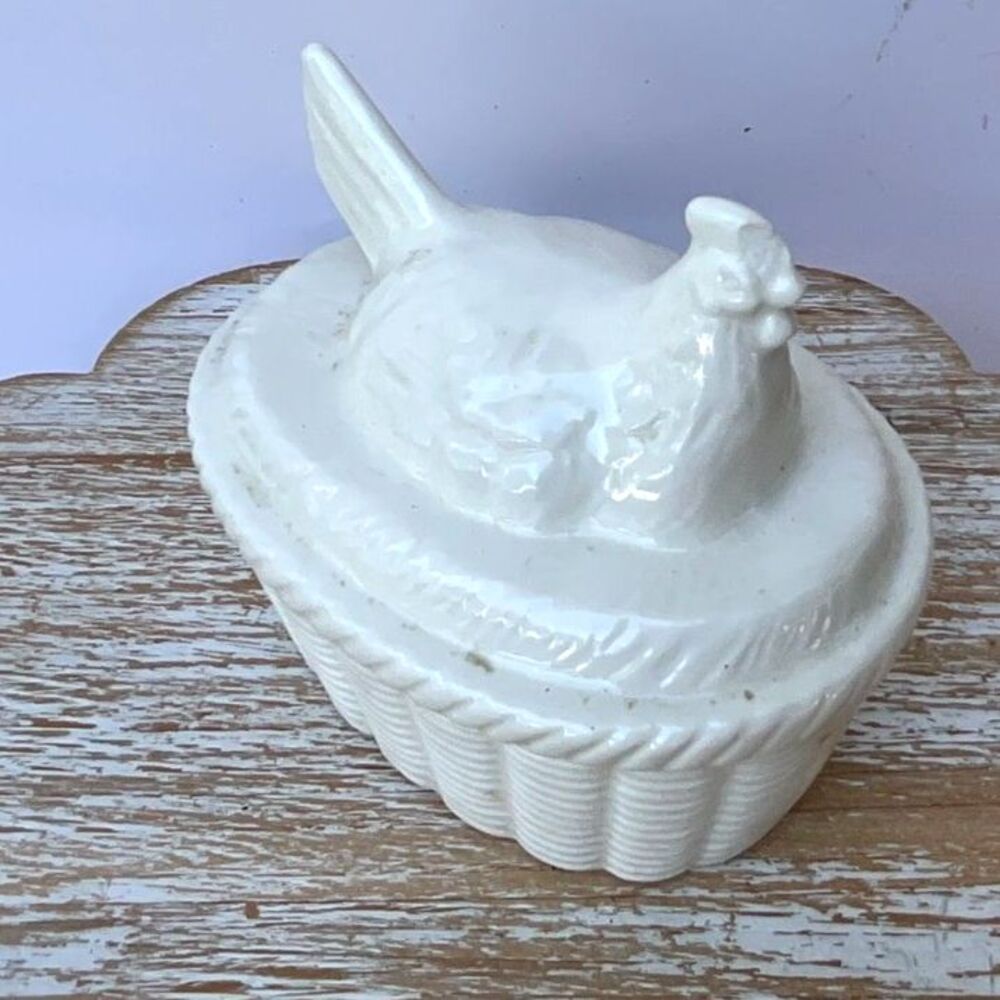 Vintage white hen on a nest Cottagecore Farm house Grandmacore made in Japan